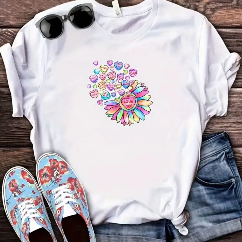 🌷Sweat Heart flower Valentine  t shirt